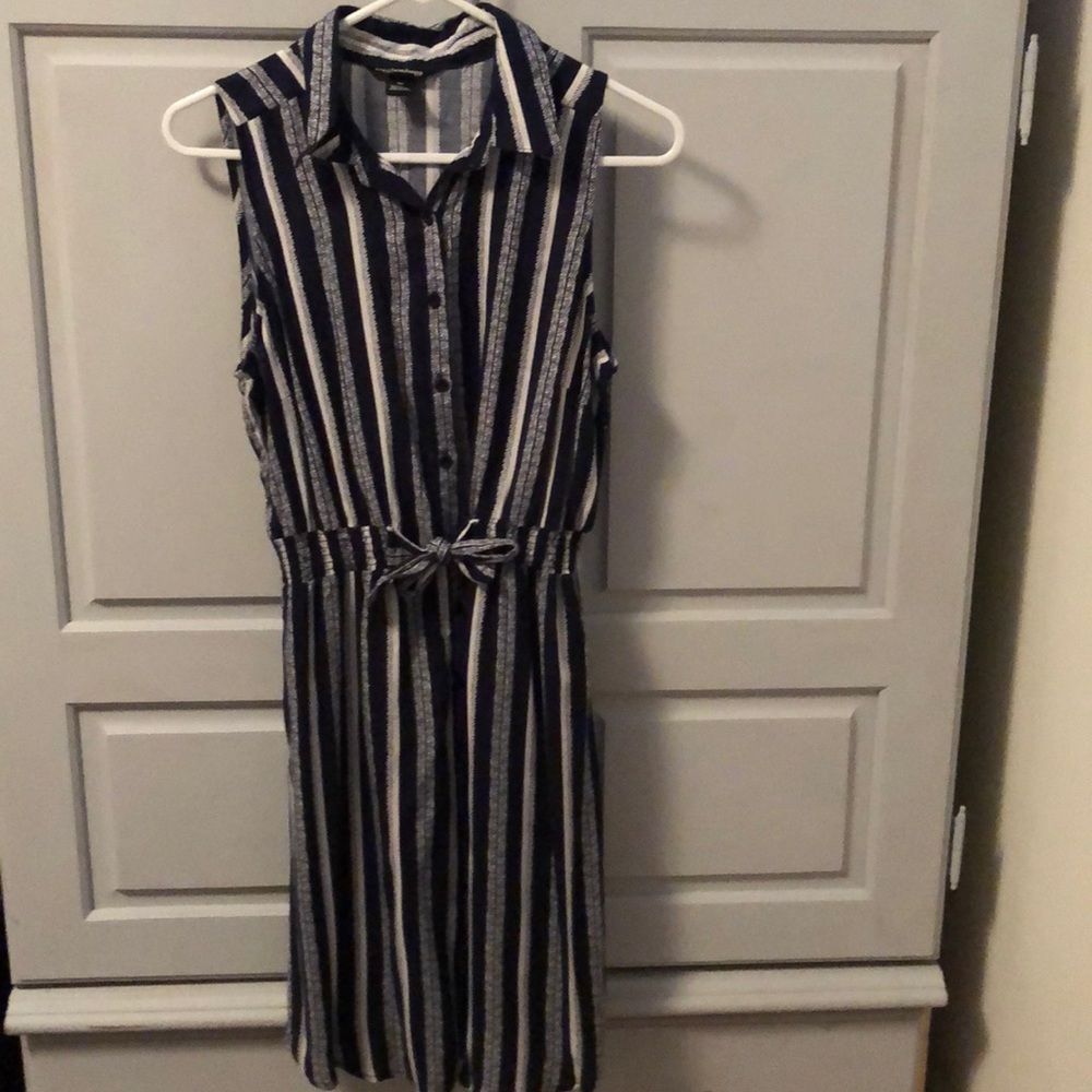 Dress, new, never worn